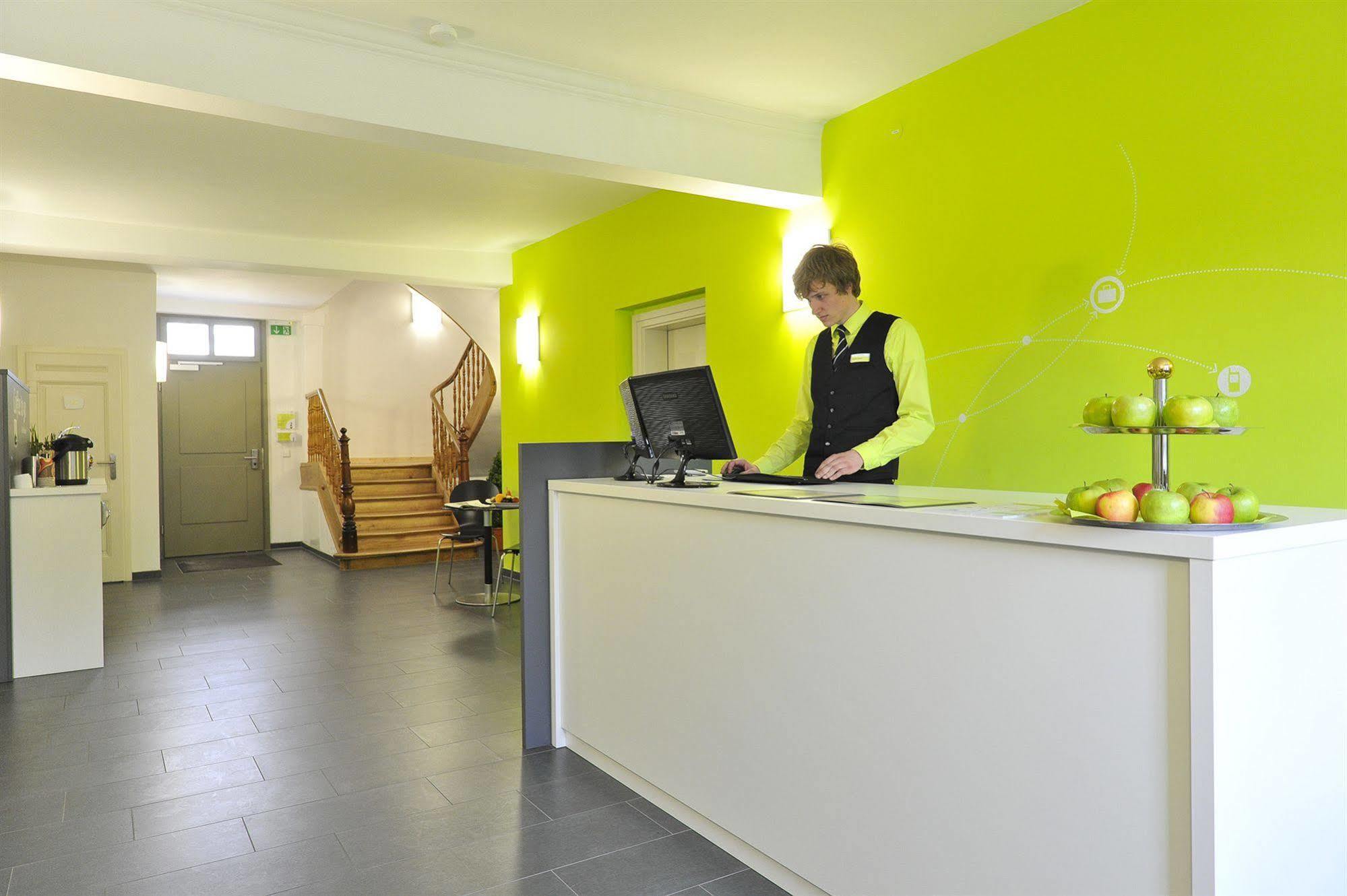 Campuszwei - Hotel & Boardinghouse Λούντβιχσμπουργκ Εξωτερικό φωτογραφία
