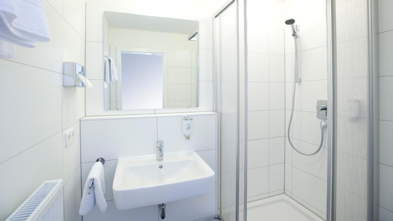 Campuszwei - Hotel & Boardinghouse Λούντβιχσμπουργκ Εξωτερικό φωτογραφία